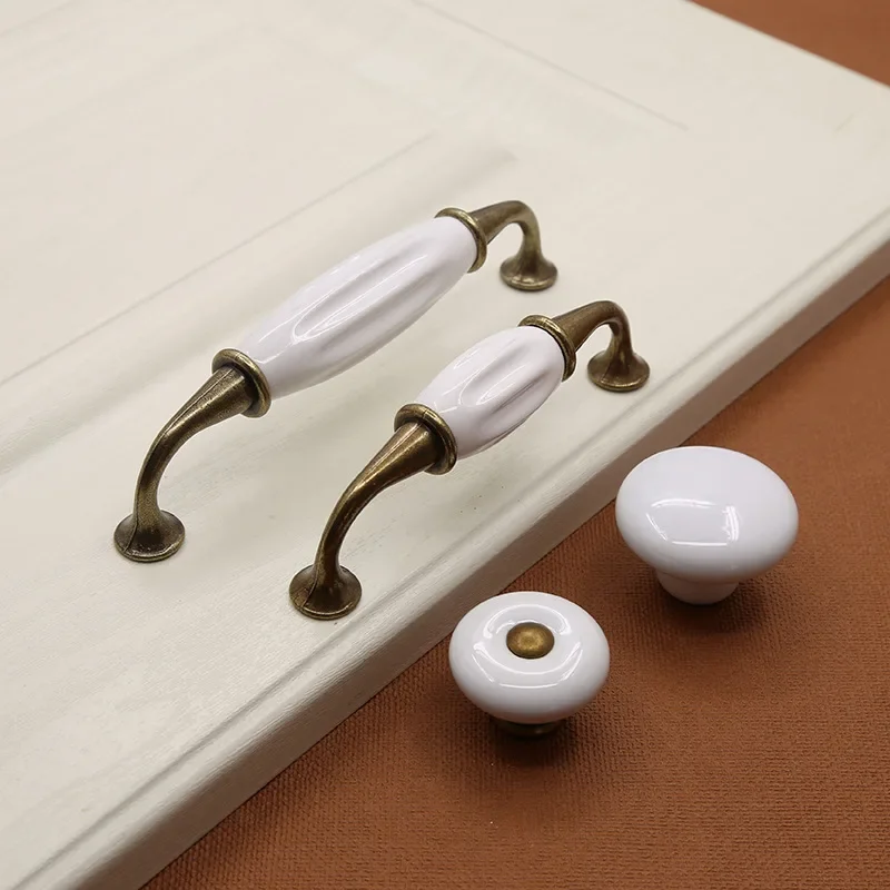 European style zinc alloy cera - Restoration Hardware Furniture Used ulasan dan harga